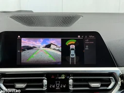 
										BMW M4 M440i xDrive AT MHEV full									