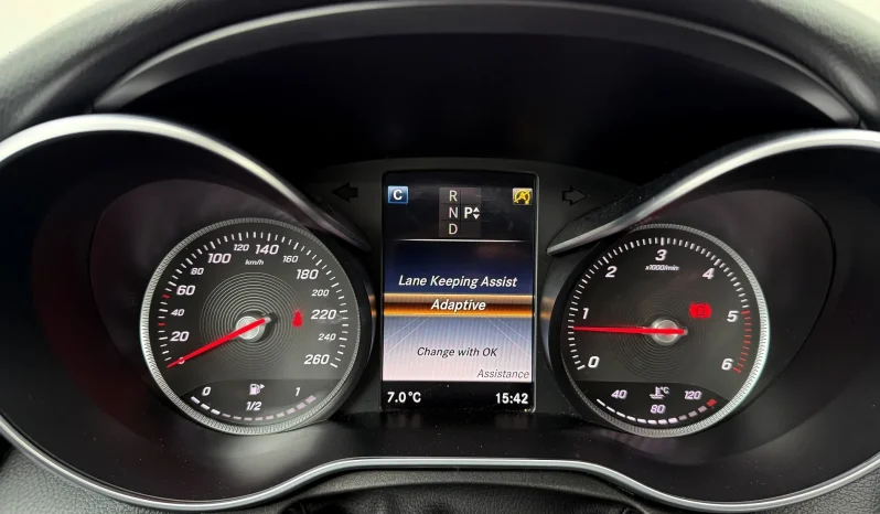 
								Mercedes-Benz C 220 (BlueTEC) d 7G-TRONIC Avantgarde full									