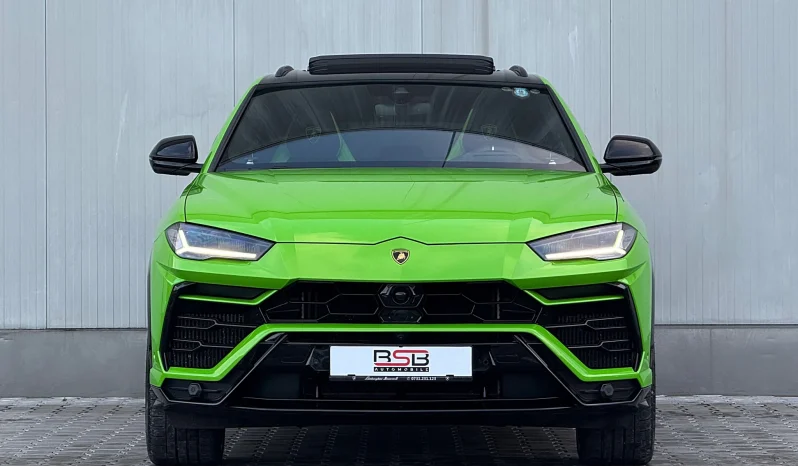 
								Lamborghini URUS full									