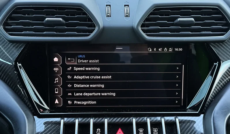 
								Lamborghini URUS full									