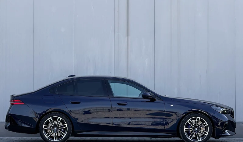 
								BMW Seria 5 520d AT MHEV full									