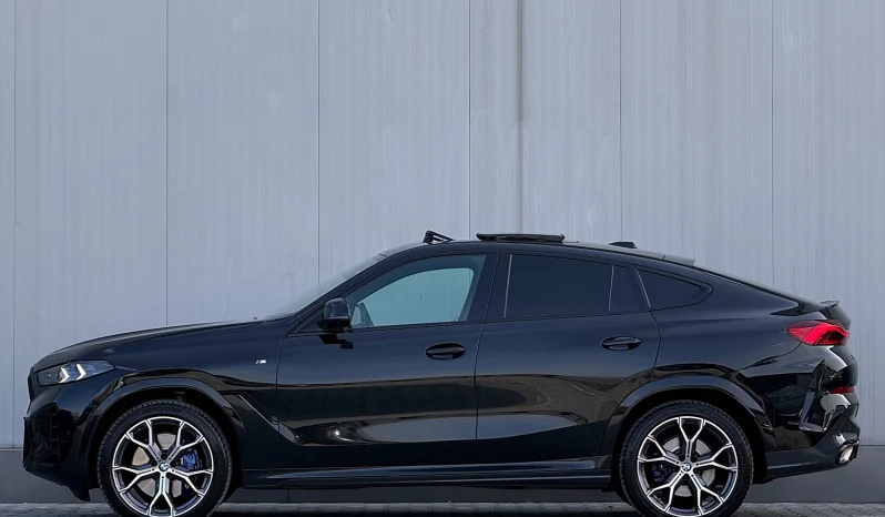 
								BMW X6 xDrive30d full									