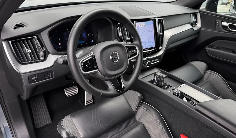 
								Volvo XC 60 B4 D AWD Geartronic RDesign full									