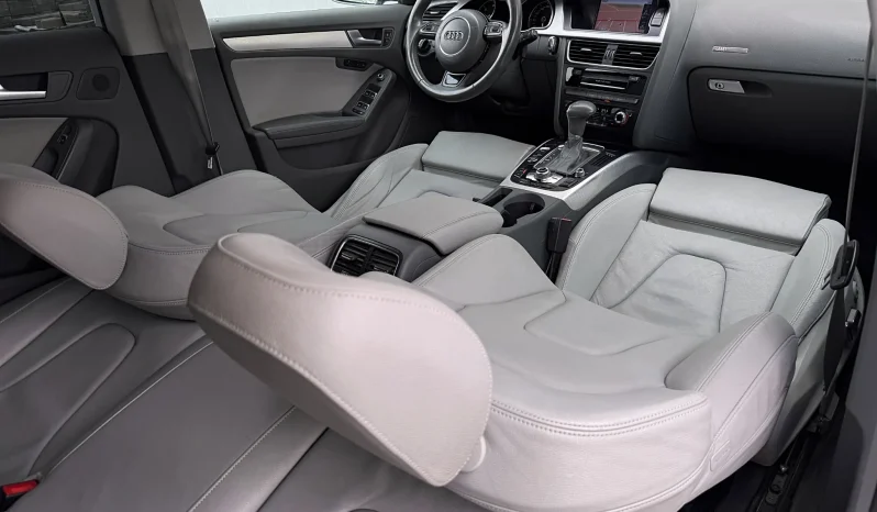 
								AUDI A5 2.0 TDI S-TRONIC SPORT full									