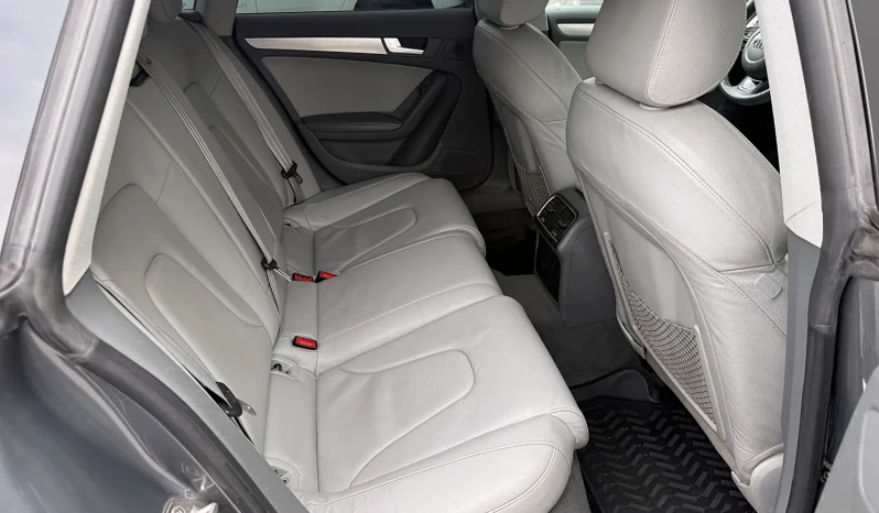 
								AUDI A5 2.0 TDI S-TRONIC SPORT full									