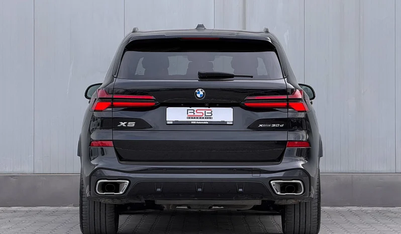 
								BMW X5 xDrive30d AT MHEV full									