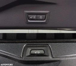 
										BMW X5 xDrive30d AT MHEV full									