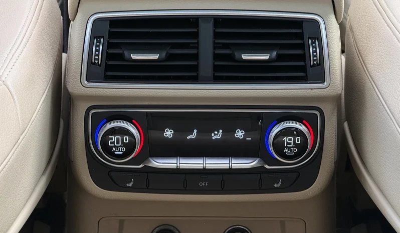 
								Audi Q7 3.0 TDI Quattro Tiptronic full									