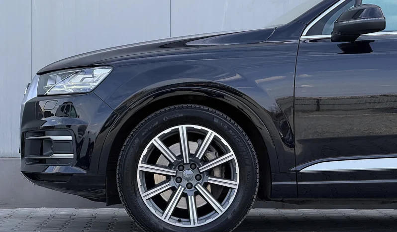 
								Audi Q7 3.0 TDI Quattro Tiptronic full									