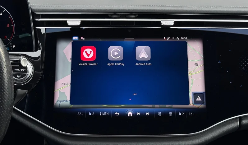 
								Mercedes-Benz E 220 d 4Matic 9G-TRONIC AMG Line NIGHT Edition full									