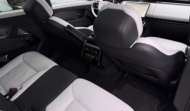 
								Land Rover Range Rover Sport 3.0 I6 D250 MHEV HSE Dynamic full									