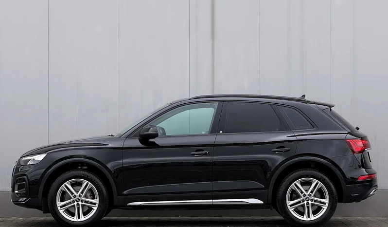 
								Audi Q5 40 TDI quattro S tronic sport full									