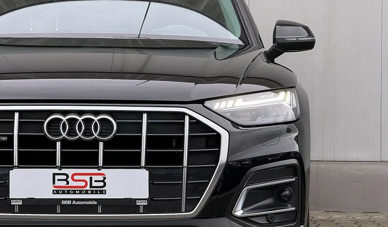 
								Audi Q5 40 TDI quattro S tronic sport full									