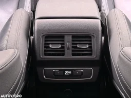 
										Audi Q5 40 TDI quattro S tronic sport full									