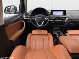 
										BMW X3 xDrive20d Aut. Luxury Line full									