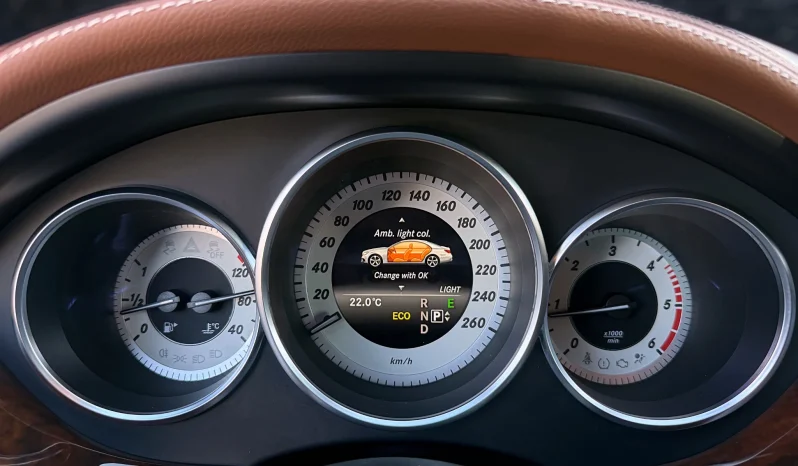 
								Mercedes-Benz CLS 250 CDI BlueTEC 4MATIC Aut full									