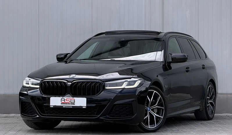 
								BMW Seria 5 530e xDrive Aut. M Sport Edition full									