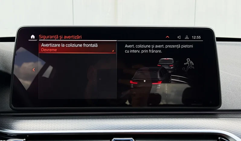 
								BMW Seria 5 530e xDrive Aut. M Sport Edition full									