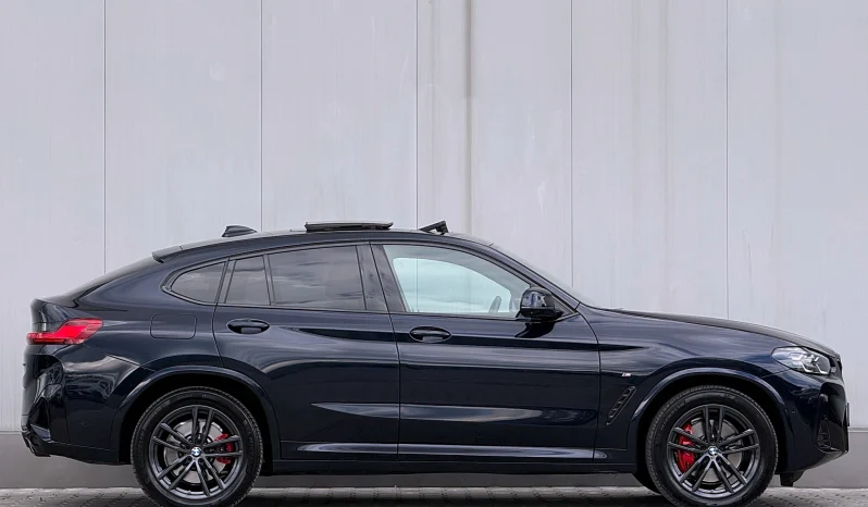 
								BMW X4 xDrive20d AT MHEV full									