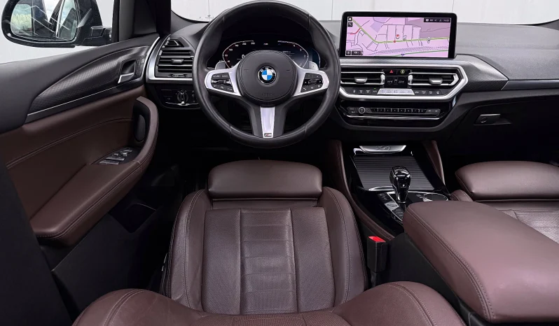 
								BMW X4 xDrive20d AT MHEV full									