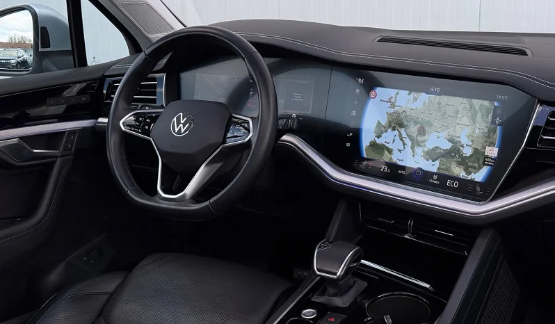 
								Volkswagen Touareg V6 e-Hybrid OPF 4Motion Aut. Elegance FINAL EDITION full									