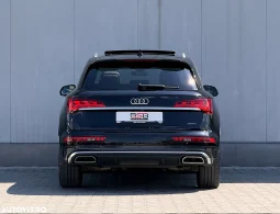 
										Audi Q5 50 TFSIe quattro S tronic S line business full									