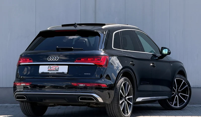 
								Audi Q5 50 TFSIe quattro S tronic S line business full									