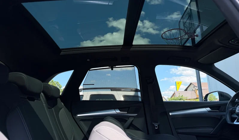 
								Audi Q5 50 TFSIe quattro S tronic S line business full									