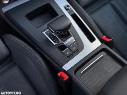 
										Audi Q5 50 TFSIe quattro S tronic S line business full									