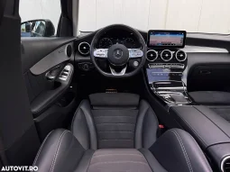 
										Mercedes-Benz GLC 220 d 4MATIC 9G-TRONIC AMG Line Plus full									