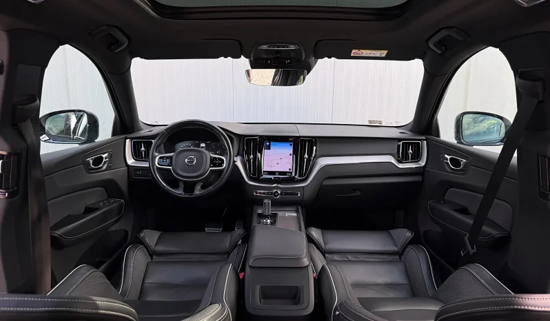
								Volvo XC 60 B4 D AWD Geartronic RDesign full									