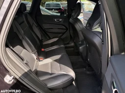 
										Volvo XC 60 B4 D AWD Geartronic RDesign full									