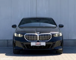 
										BMW Seria 5 520i AT MHEV full									