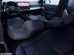 
										BMW Seria 5 520i AT MHEV full									