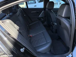 
										BMW Seria 5 520i AT MHEV full									