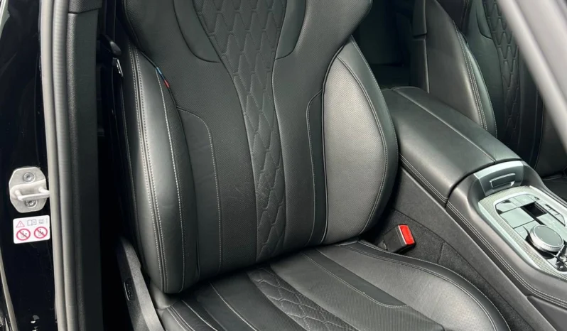 
								BMW X6 xDrive30d full									