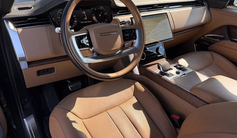 
								Land Rover Range Rover 3.0 I6 D250 MHEV HSE full									