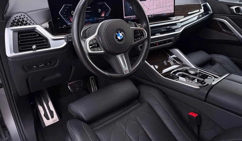
								BMW X6 xDrive30d AT MHEV full									