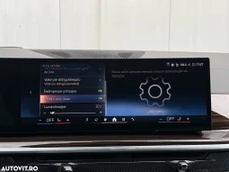 
										BMW X6 xDrive30d AT MHEV full									