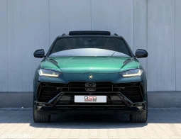 
										Lamborghini URUS Standard full									