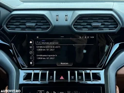 
										Lamborghini URUS Standard full									