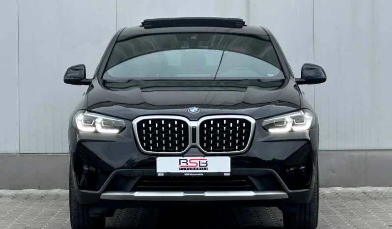 
								BMW X4 xDrive30i AT MHEV full									