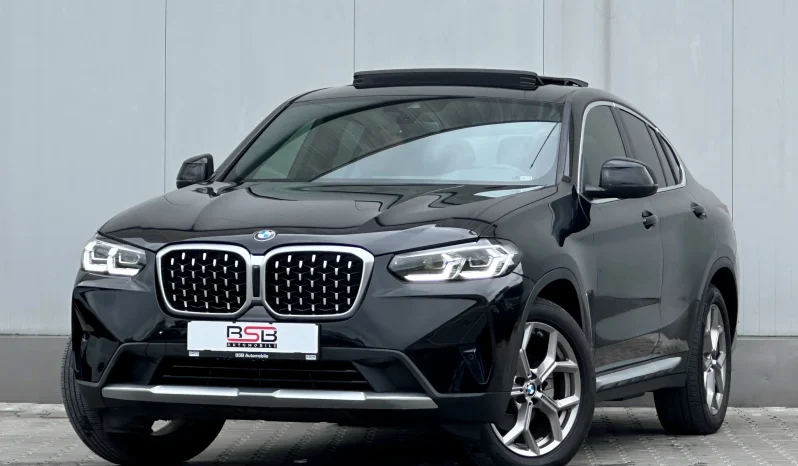 
								BMW X4 xDrive30i AT MHEV full									