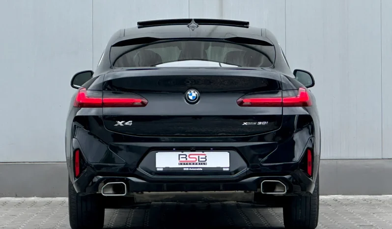 
								BMW X4 xDrive30i AT MHEV full									