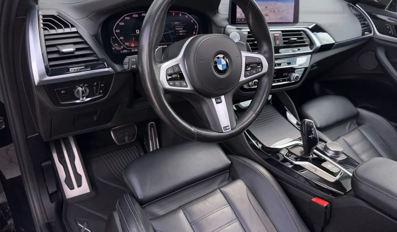 
								BMW X4 M M40i Sport Edition full									