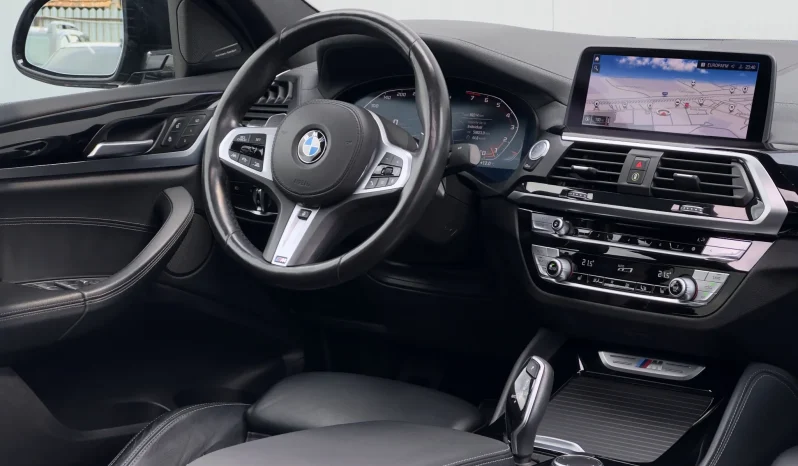 
								BMW X4 M M40i Sport Edition full									