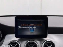 
										Mercedes-Benz CLA 220 d 7G-DCT AMG Line full									