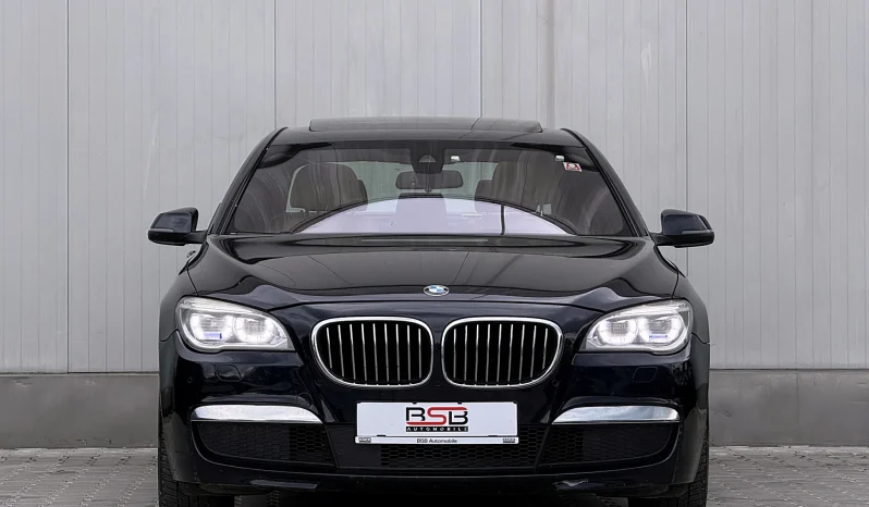 
								BMW Seria 7 730d Edition Exclusive full									