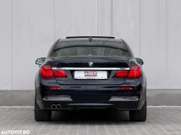 
										BMW Seria 7 730d Edition Exclusive full									