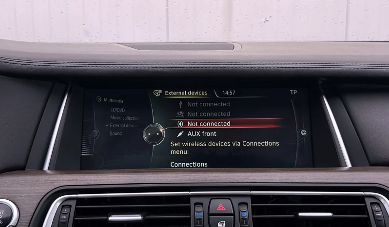 
								BMW Seria 7 730d Edition Exclusive full									